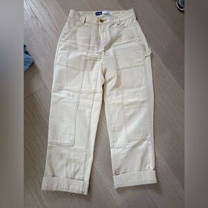 Old Navy Women's Off-White Cropped Pants